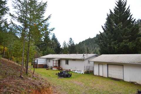 484 Brimstone Road, Wolf Creek, OR 97497