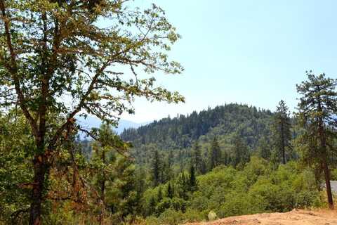 Lot 15 Sylvan Drive, Grants Pass, OR 97527