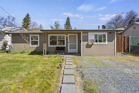 519 Union Avenue, Medford, OR 97501