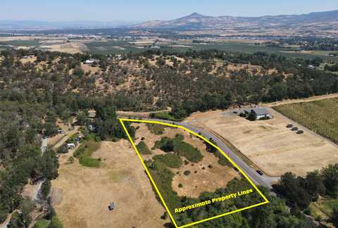 3545 Pioneer Road, Medford, OR 97501