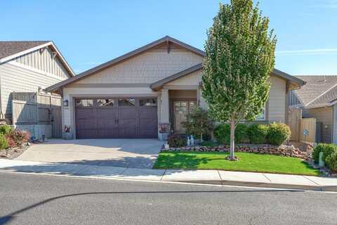 856 Sonoma Court, Medford, OR 97504