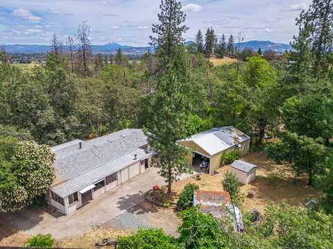 4155 Old Stage Road, Central Point, OR 97502