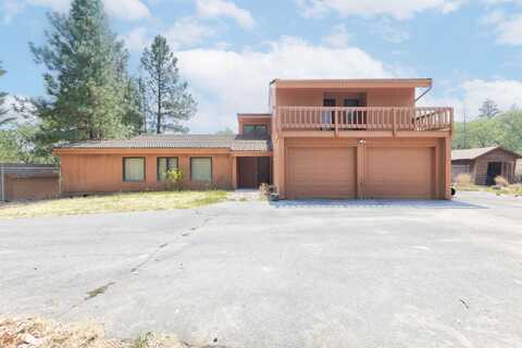 5449 Hugo Road, Grants Pass, OR 97526