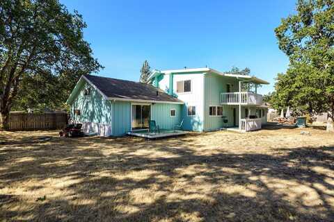 220 Red Mountain Drive, Grants Pass, OR 97526