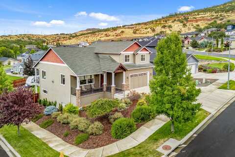 4460 Vista Pointe Drive, Medford, OR 97504