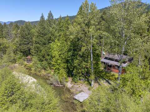 8501 Deer Creek Road, Selma, OR 97538