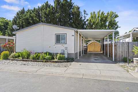 1570 S Peach Street, Medford, OR 97501