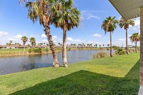 20 Golf House Rd., Laguna Vista, TX 78578