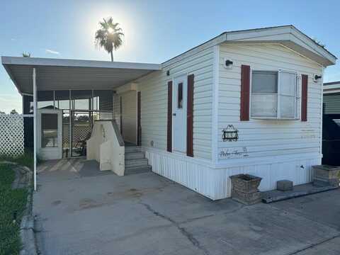 443 Cockle Dr., Port Isabel, TX 78578