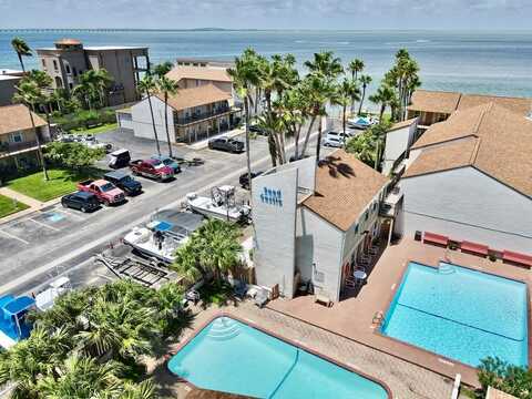 208 Kingfish St., South Padre Island, TX 78597