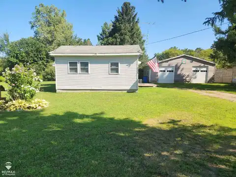 4811 E Winegar, Bancroft, MI 48414