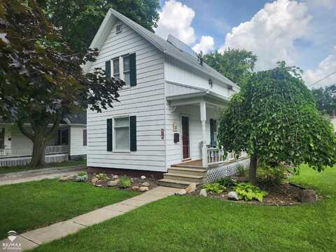 816 N Washington, Owosso, MI 48867