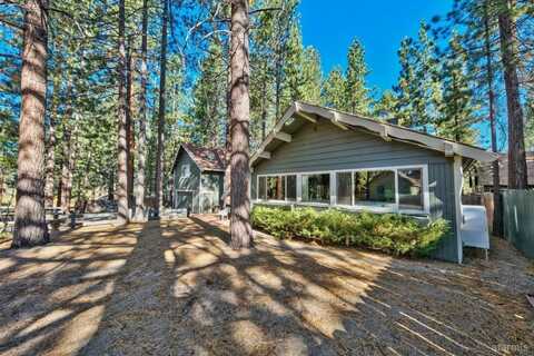 695 Los Angeles Avenue, South Lake Tahoe, CA 96150