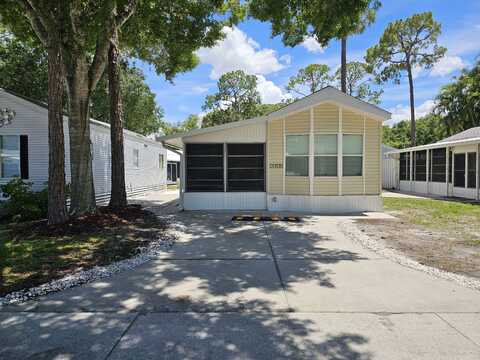 7125 Fruitville Rd 1322, Sarasota, FL 34240