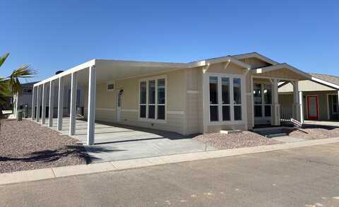 1110 North Henness Rd 2012, Casa Grande, AZ 85122