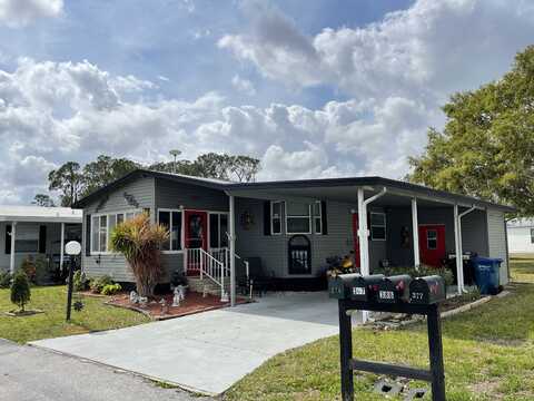 376 PLANTATION LANDINGS DR., Haines City, FL 33844