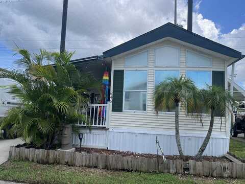 11911 66th Street 646, Largo, FL 33773