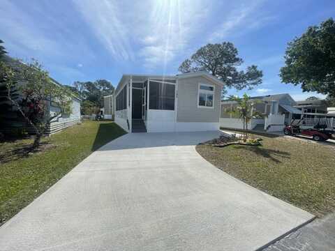 2115 fruitville rd, Sarasota, FL 34240