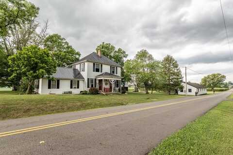 1446 Snyder Road, Kingston, OH 45644