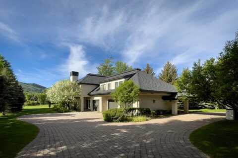 104 Elkhorn Rd, Sun Valley, ID 83353