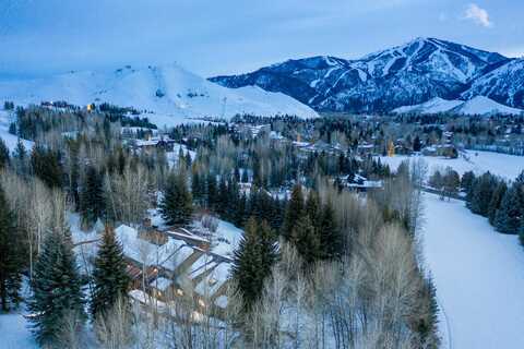 204 Big Wells Rd, Sun Valley, ID 83353