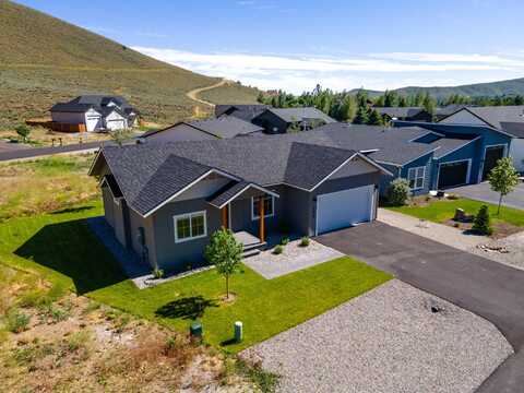 134 Cowcatcher Loop, Bellevue, ID 83313