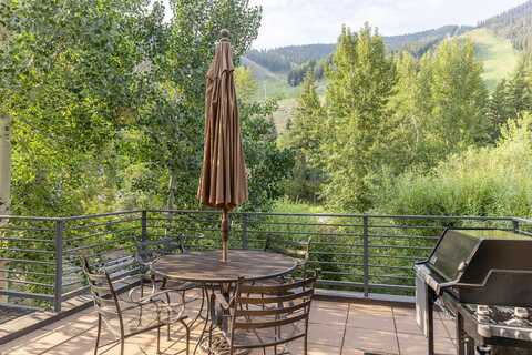 221 Picabo St, Ketchum, ID 83340