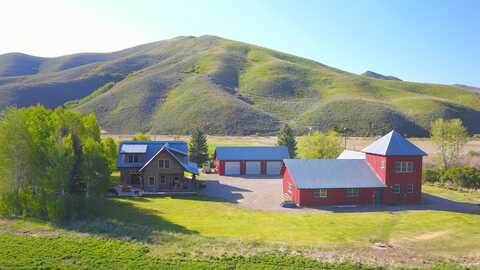 170 Croy Creek Road, Hailey, ID 83333