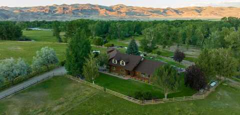 400 Lagoon Lane, Challis, ID 83226