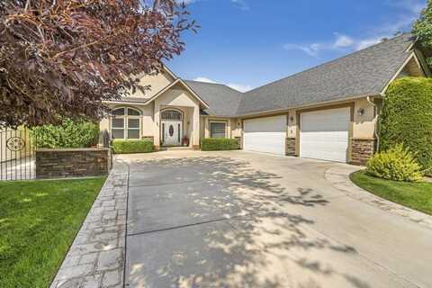 1861 Canyon Park Ct, Twin Falls, ID 83301