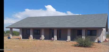 990 N Aspaas Rd, Cornville, AZ 86325