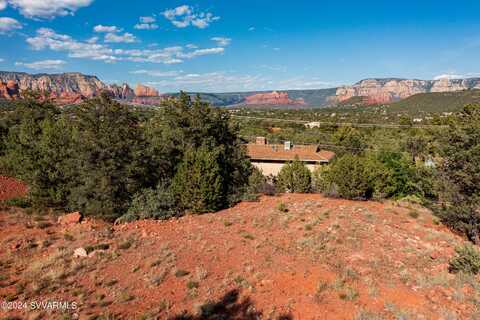 130 Calle Del Norte, Sedona, AZ 86336