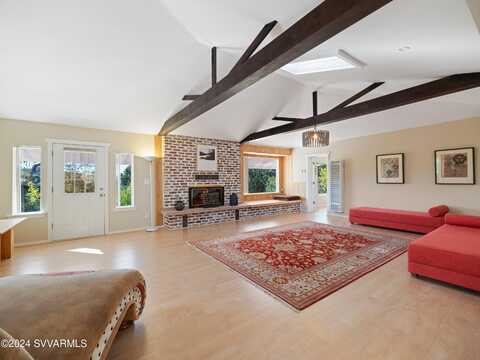 55 Grasshopper Lane, Sedona, AZ 86336