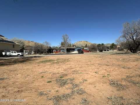 10295 E Cottonwood Court, Cornville, AZ 86325