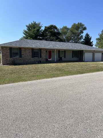 1899 E Hickory Drive, Vincennes, IN 47591