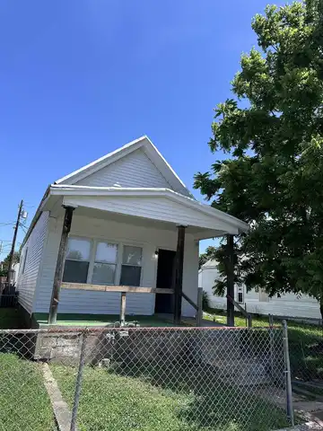 1129 W Oregon Street, Evansville, IN 47710