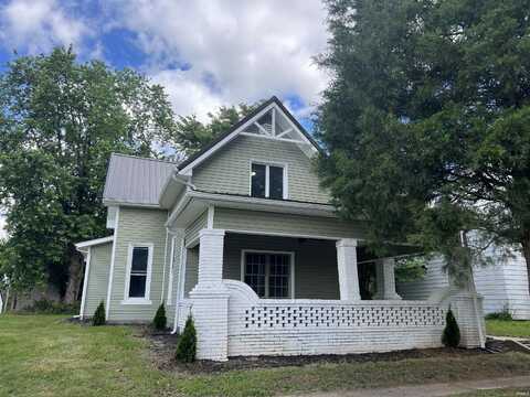 908 E Cherry Street, Petersburg, IN 47567