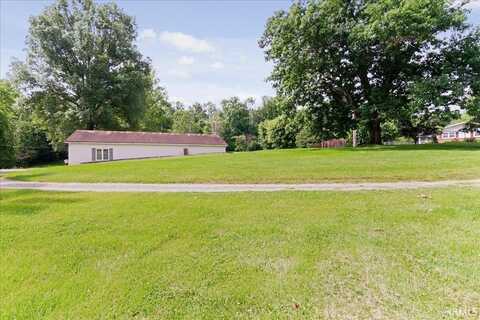 2215 E Lake Road, Princeton, IN 47670