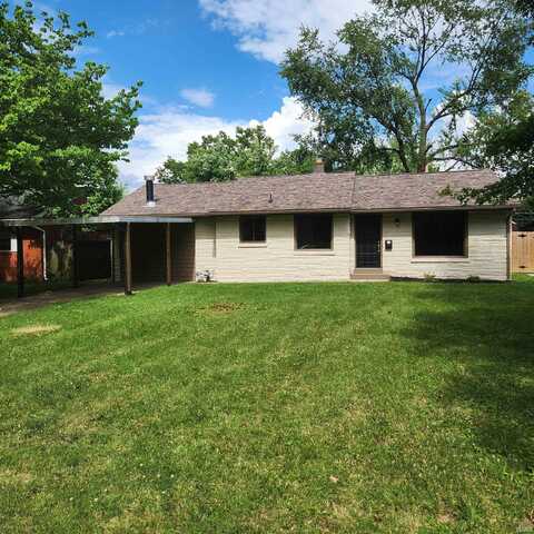 1932 S walnut Lane, Evansville, IN 47714