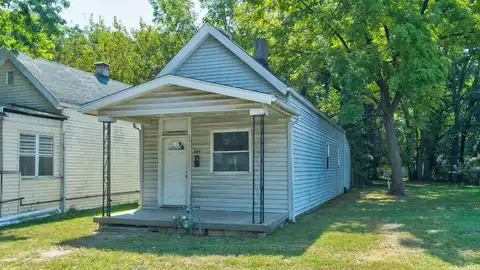 303 E Louisiana Street, Evansville, IN 47711