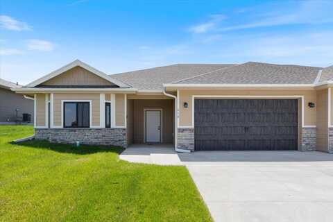 216 ST ANDREWS Loop, MALVERN, IA 51551