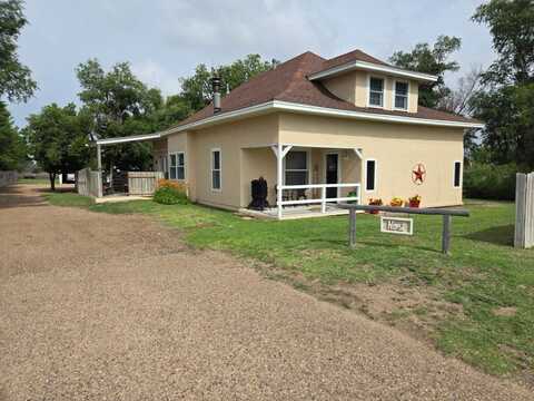 3498 North US 83 HWY, Turpin, OK 73950