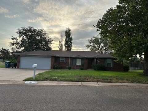 691 Lilac Drive, Liberal, KS 67901