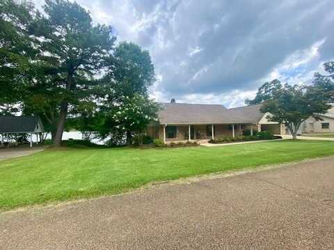 600 Lakeshore, Mccomb, MS 39648