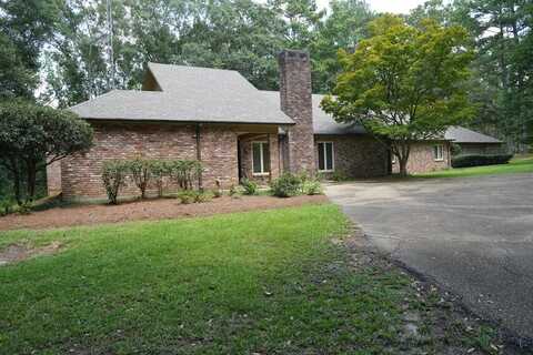 1075 Hawthorne Dr., Mccomb, MS 39648