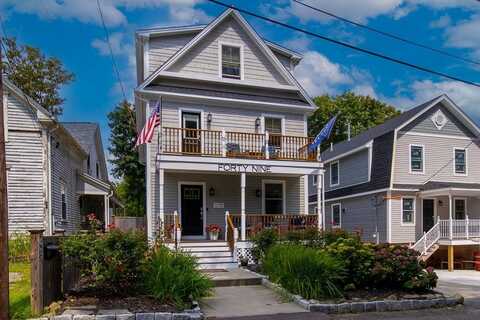 49 Remington Street, Warwick, RI 02888