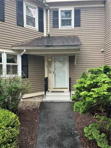 53 Heritage Drive, Northbridge, MA 01588