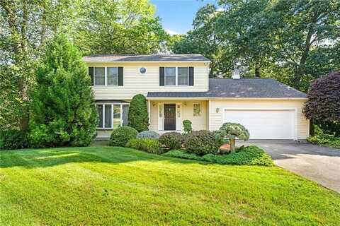 3 Tivoli Court, Warwick, RI 02886