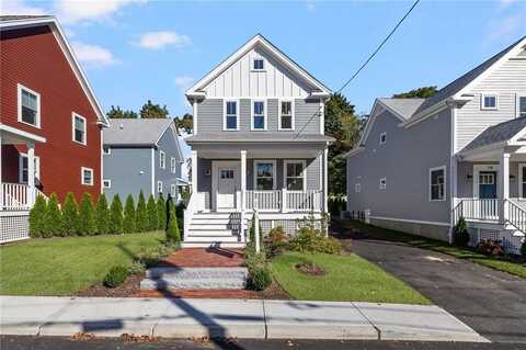 12 Duke Street, East Greenwich, RI 02818