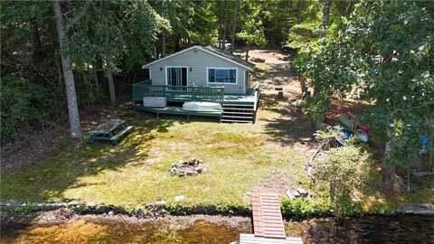 158 Pauchaug Trail, Exeter, RI 02822